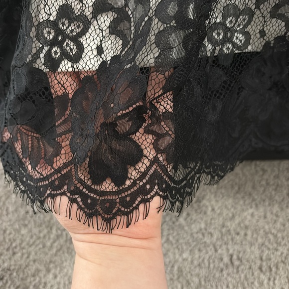 Dainty Jewells Black White Lace Dress L (M) - Picture 4 of 5